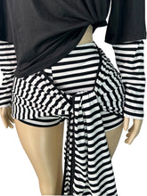 Load image into Gallery viewer, Emily Shorts Set