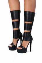 Load image into Gallery viewer, Giselle Platform Heels
