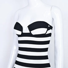 Load image into Gallery viewer, Jordy Dress
