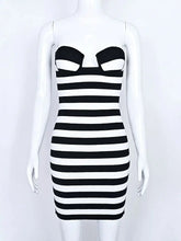 Load image into Gallery viewer, Jordy Dress
