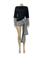 Load image into Gallery viewer, Emily Shorts Set
