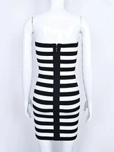 Load image into Gallery viewer, Jordy Dress
