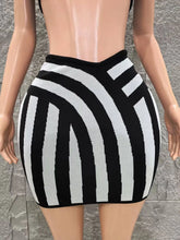 Load image into Gallery viewer, Scotty Skirt Set
