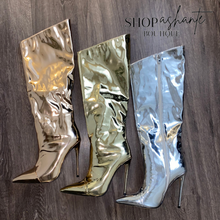 Load image into Gallery viewer, Metallic Boots Champagne
